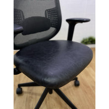 Refurbished Orangebox Do HBA Executive Chair – Leather, Fully Adjustable image 7