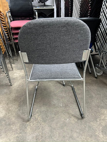 Stackable office conference / visitor chairs image 2