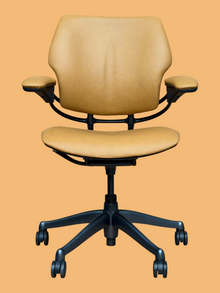 Refurbished Humanscale Freedom Chair – Tan Cowhide Leather image 7