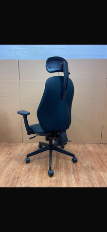 Refurbished ergonomic black chairs dse task chair image 3
