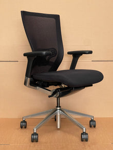 SIDIZ T50 Black Mesh Ergonomic Office Chair – Refurbished image 1