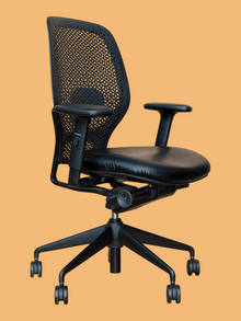 Refurbished Orangebox Ara Task Chair – Black Leather Seat image 6