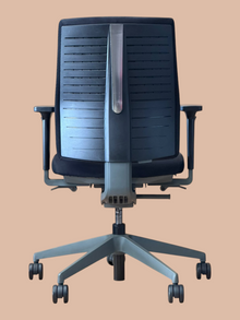 Refurbished Senator Freeflex Task Chair – Black Fabric, Grey Frame image 6
