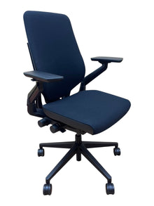 Grade A Refurbished Steelcase Gesture Office Chair – Navy image 2