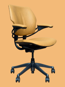 Refurbished Humanscale Freedom Chair – Tan Cowhide Leather image 2