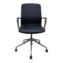 Refurbished Dynamic Lucia Executive Office Chair – Height Adjustable, Back Recline image 2