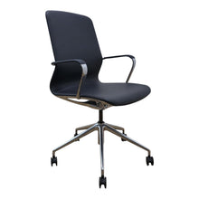 Refurbished Dynamic Lucia Executive Office Chair – Height Adjustable, Back Recline image 1