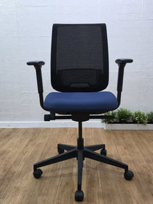 Steelcase Reply Blue Seat & Black Mesh Chair – Refurbished image 4