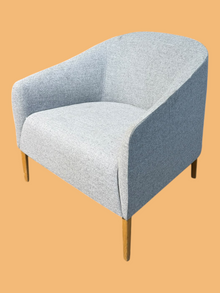 Refurbished Boss Design Manta Armchair – Light Grey image 2
