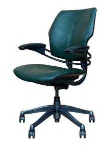 Refurbished Humanscale Freedom Chair – Vintage Green Leather image 2