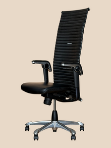 Refurbished HÅG Excellence 9331 Black Leather Chair image 7