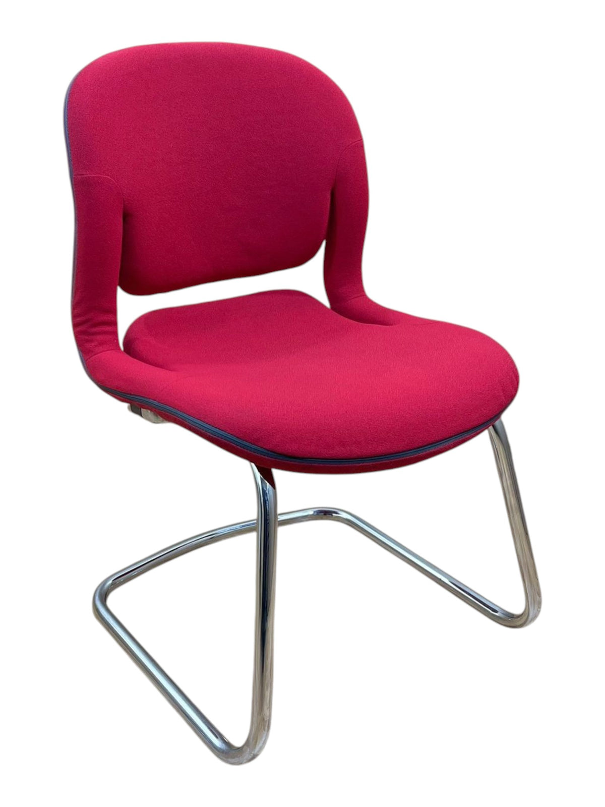 Refurbished Herman Miller Equa Visitor Chair – Red Fabric