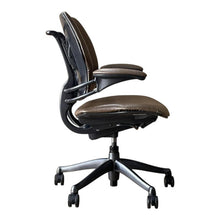 Humanscale Freedom Chair In Brown Patterned Leather - UK Delivery Rrp £1149 image 3