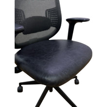 Refurbished Orangebox Do HBA Executive Chair – Leather, Fully Adjustable image 7
