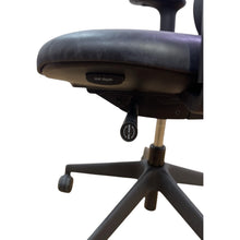 Refurbished Orangebox Do HBA Executive Chair – Leather, Fully Adjustable image 9