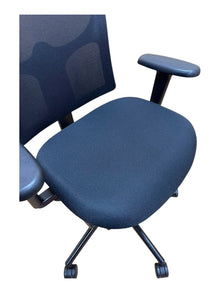 Kinnarps Drabert Mento Ergonomic Task Chair – Black Fabric, Adjustable Arms (Refurbished) image 7
