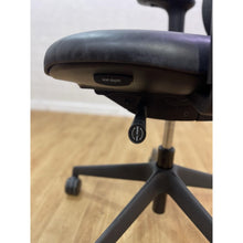 Refurbished Orangebox Do HBA Executive Chair – Leather, Fully Adjustable image 9