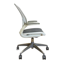 10 x Humanscale Diffrient World Ergonomic Task Chair – White Grey – Refurbished image 2