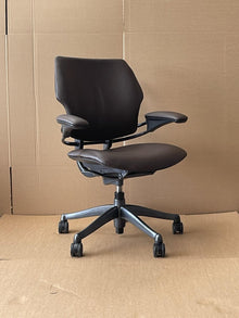 Refurbished Humanscale Freedom Chair – Dark Chocolate Brown Leather