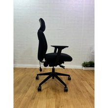 Refurbished Super Adjustable Ergonomic Office Chair – Black, Excellent Condition image 4