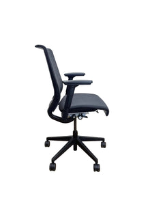 Steelcase Think V1 Ergonomic Office Chair – Lumbar Support – Grey