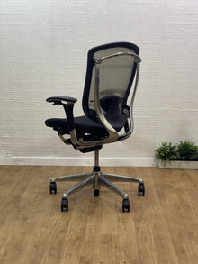 Refurbished Okamura Contessa Chair – Polished Frame, Fully Adjustable