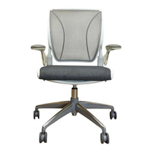 10 x Humanscale Diffrient World Ergonomic Task Chair – White Grey – Refurbished image 8