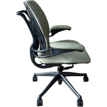 Humanscale Freedom Executive Office Chair image 7