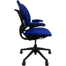 Refurbished Humanscale Freedom Chair – Blue Fabric image 3