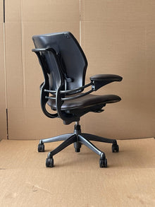 Refurbished Humanscale Freedom Chair – Dark Chocolate Brown Leather