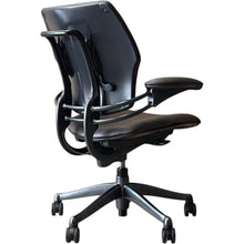 Refurbished Humanscale Freedom Chair – Dark Chocolate Brown Leather (RRP £1,239) image 4