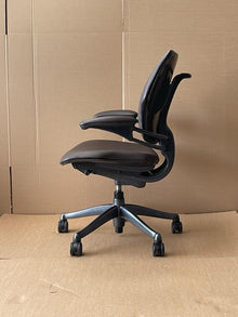 Refurbished Humanscale Freedom Chair – Dark Chocolate Brown Leather