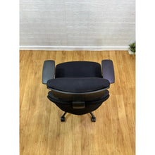 Refurbished Super Adjustable Ergonomic Office Chair – Black, Excellent Condition image 7