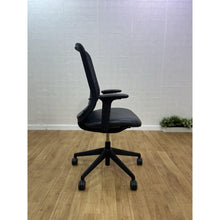 Refurbished Orangebox Do HBA Executive Chair – Leather, Fully Adjustable image 3