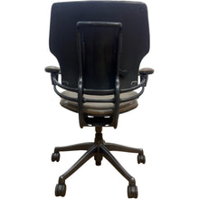 Refurbished Humanscale Freedom Chair – Brown Smokey Finish image 5