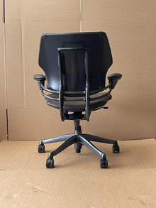 Refurbished Humanscale Freedom Chair – Dark Chocolate Brown Leather