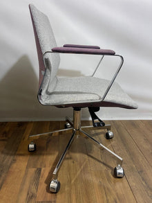 Refurbished Pilot Low Swivel Chair – Low Back (RRP £1,087)