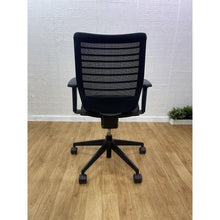 Refurbished Senator Fuse Adjustable Office Chair – 4D Armrests (Black)
