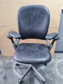 Refurbished Steelcase Leap Ergonomic Chair – Smokey Grey/Black Leather