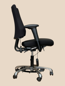 BMA Axia 2.0 High-Back Chair with Headrest & Footring – Refurbished image 3