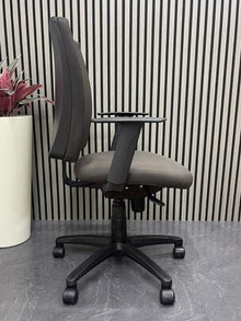 Refurbished Connection Team Task Chair – Brown image 5