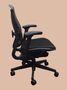 Refurbished Herman Miller Celle Ergonomic Task Chair – Black image 5