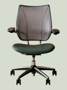 Humanscale Liberty Chair – Green Distressed Leather – Refurbished image 7