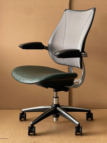 Humanscale Liberty Chair – Green Distressed Leather – Refurbished image 4
