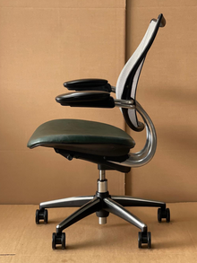 Humanscale Liberty Chair – Green Distressed Leather – Refurbished image 6