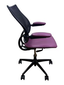 Humanscale Liberty Chair – Dark Pink Leather – Refurbished image 2