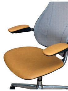 Refurbished Humanscale Liberty Mesh Chair – Tan Leather & Polished Frame image 7