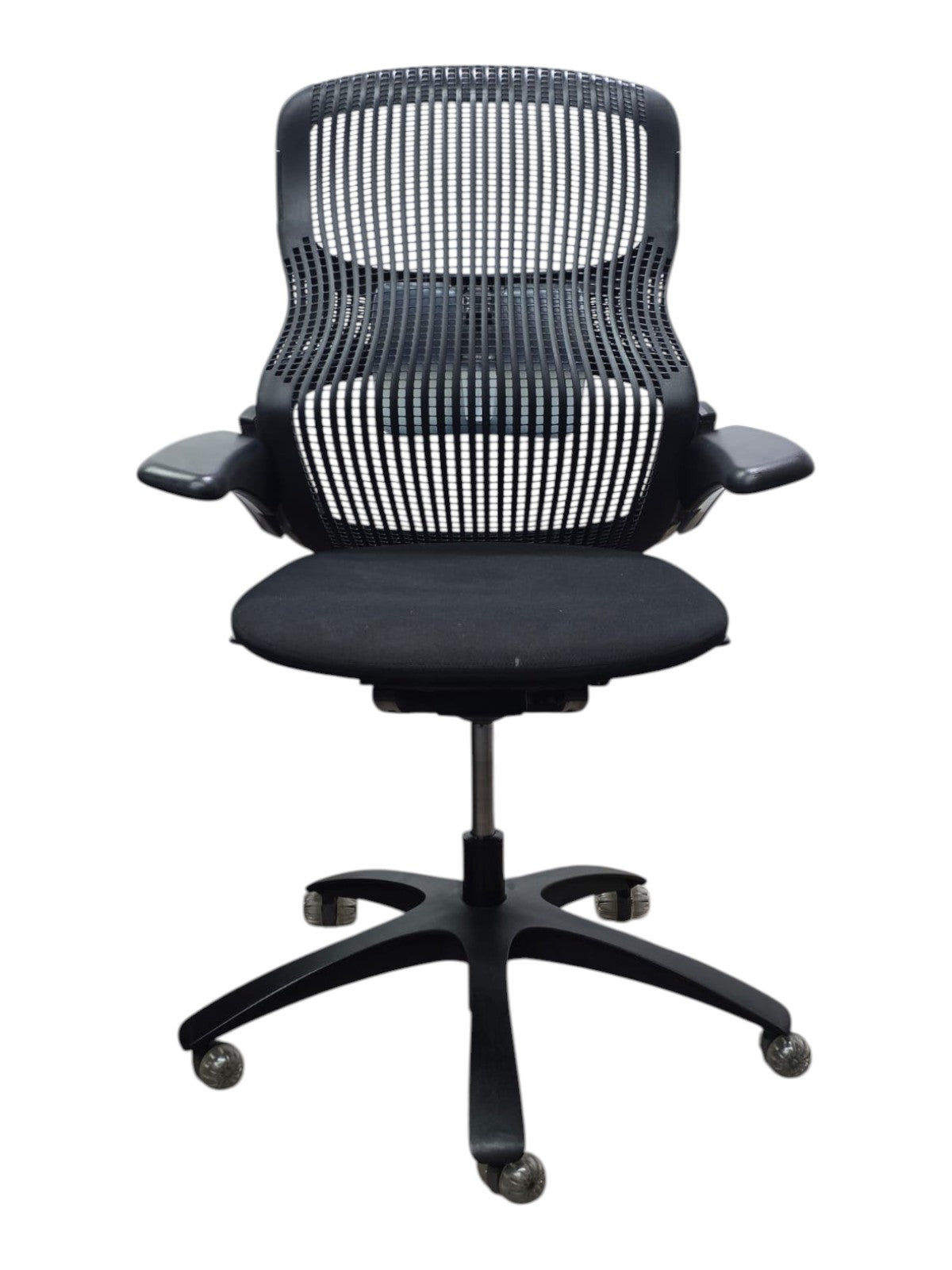 Refurbished Generation by Knoll Ergonomic Task Chair – Black