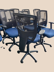 Refurbished Mesh Office Chairs – Blue, Set of 10 image 3