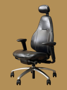 Refurbished RH Mereo 220 Genuine Leather Chair with Headrest – Black image 2